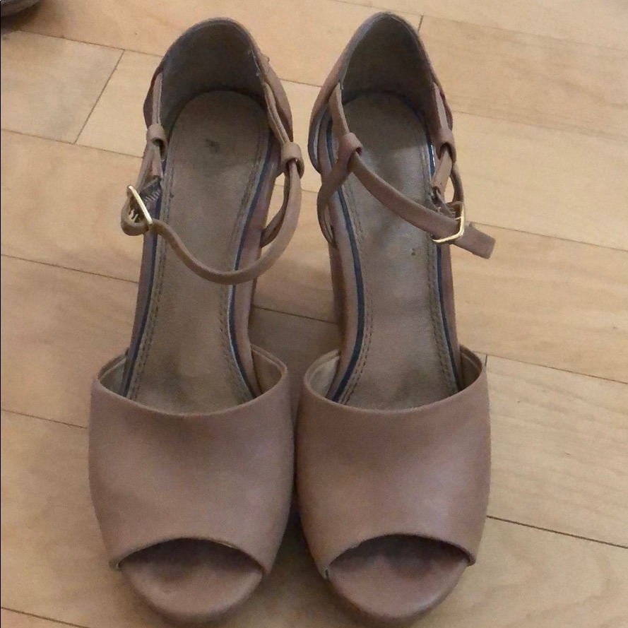 Splendid Platform Heels